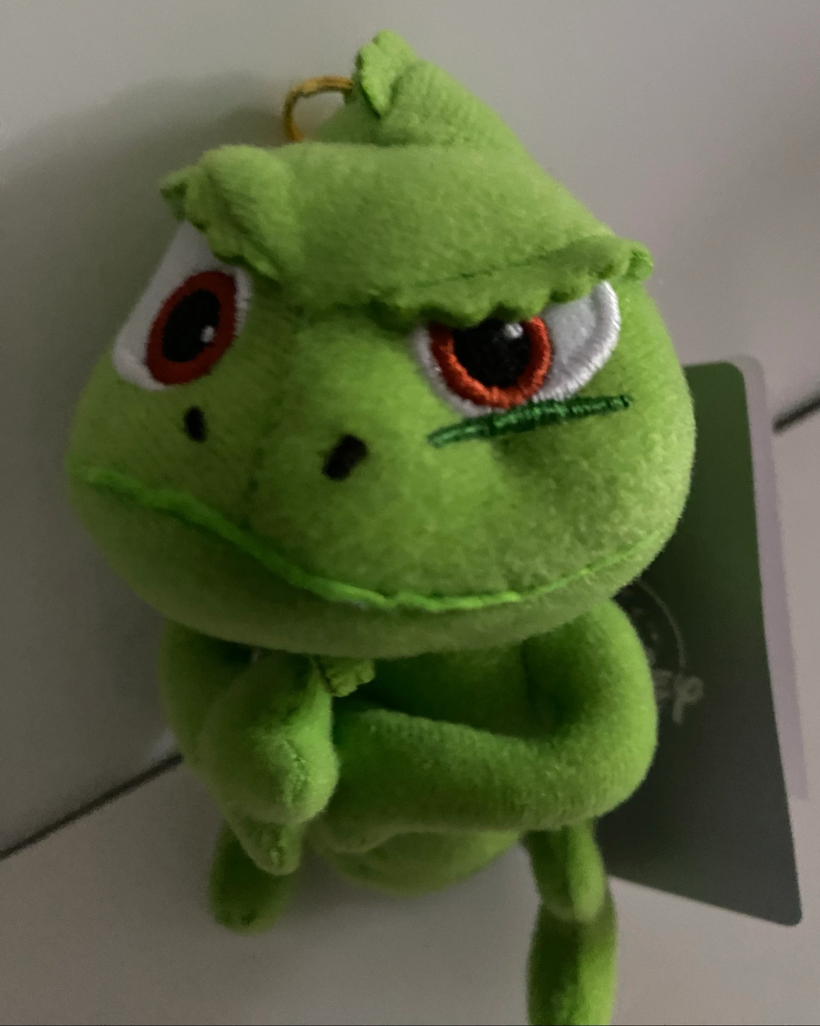 Disney Store Japan – Chaveiro - Pelúcia - Pascal Rapunzel (Tangled) – Novo com etiqueta ✨ – photo 2